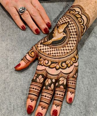 Animal mehndi design for weddings